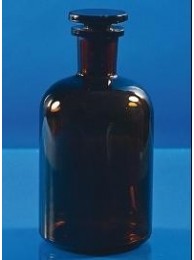Склянка темная, (узк. горловина) 250 мл, с пробкой (Кат. № 2002/Н/632 414 202 250) 
