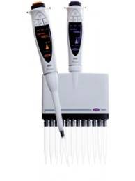 8-канальный электронный дозатор Biohit Picus, 0.2–10 мкл, с адаптером для электросети (Кат. № 735321)