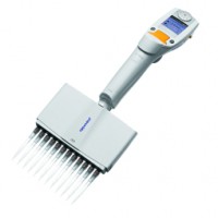 Дозатор Eppendorf Xplorer электронный 15-300 мкл 12-канальн. Кат. № 4861000155 Дозатор Eppendorf Xplorer электронный 15-300 мкл 12-канальн. Кат. № 4861000155